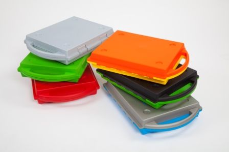 SmartCase® - uzavíratelná plastová zásuvka, červené dno i víko